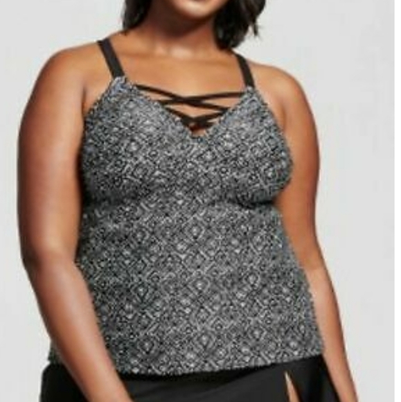 Plus size pink printed cross front tankini - Picture 5 of 6